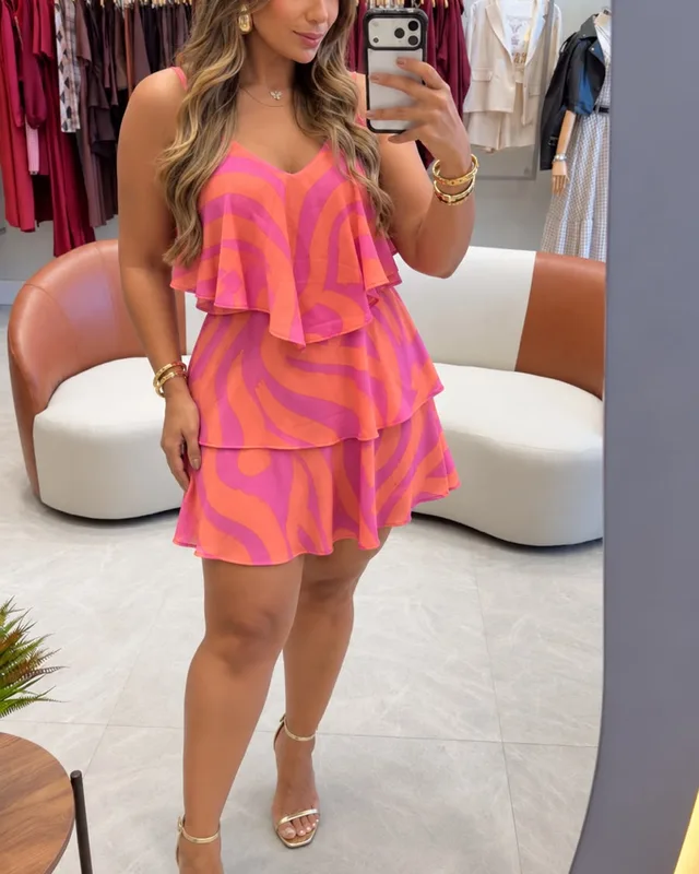 Conjunto de babados rosa e laranja